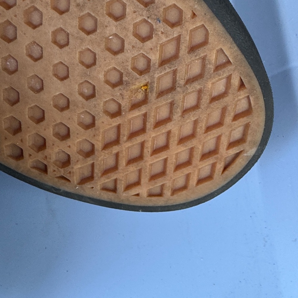 Vans Men's Black Suede Sneakers - Picture 9 of 15